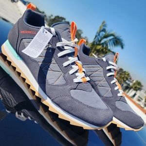 NWT Merrell Alpine Sneakers - Size 14
